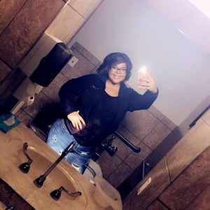 Meet your Posher, Maritza